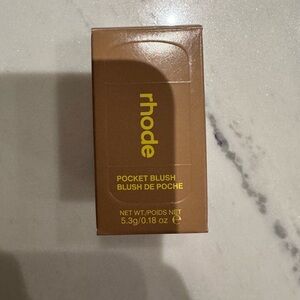 **BRAND NEW** RHODE Pocket Blush - Tan Line